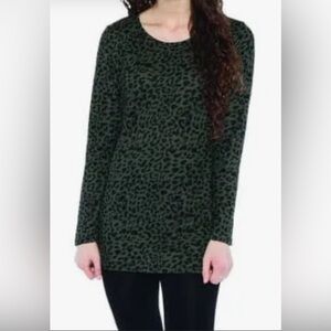 NWT Leopard Print Black Green Long Sleeve Tunic Top